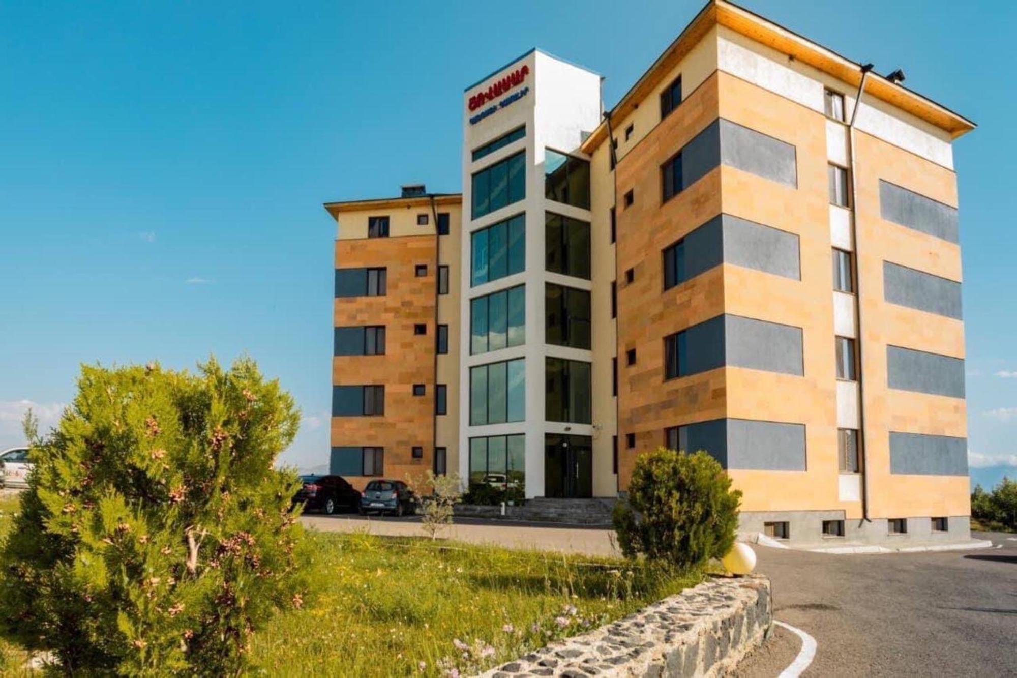 Tsovasar Family Rest Complex Apart otel Tsovazard Dış mekan fotoğraf